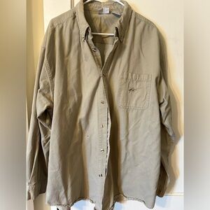Men’s Reebok long sleeve work shirt in size xl
